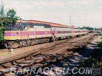 MBTA 1009 - F40PH (built by EMD in 1978 and rebuilt in 1989-90 by Bombardier)
