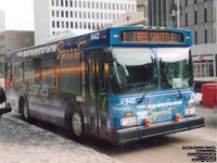 Winnipeg Transit 942 - 2001 New Flyer D30LF