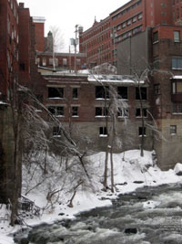 Rivière Magog River - Barrage Abénaquis Dam