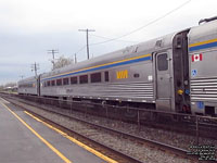 Via Rail 4110 (4100-serie Stainless steel coach: 74 seats) (ex-AMTK 3851, nee SOU 951)