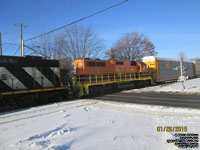 QGRY 2007 - GP38 (ex-CR 7676, nee PC 7676)