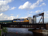 Via Rail 6428 (F40PH-2) in Montréal,QC