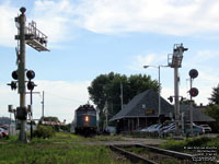 Via Rail 6433 (F40PH-2) - Rebuilt