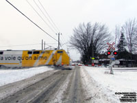 Via Rail 916 (P42DC / Genesis) - Love The Way