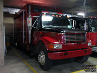 501 (renumbered from 1701) - Drummondville, Quebec - Unité de service 1998 International 4900 Utility Truck
