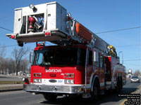 Platforme Echelle 95' Ladder Platform 701 - 99-367 - 1999 E-One Hurricane Superior - Caserne 1 (Levis), Levis, Quebec
