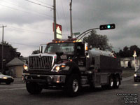 Sherbrooke, Quebec - 6005 - 241205 - 2011 International Workstar / E-One Watermaster Vaccum tanker